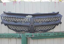 Решетка радиатора Dodge Neon 2 - Фото #1