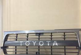 -решетку радиатора на Toyota Land Cruiser - Фото #1