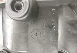 Клапанная крышка на Mercedes 271 двигатель, оригин - Фото #2