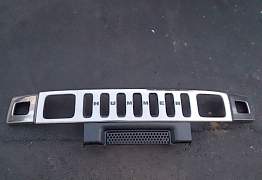 Решетка радиатора Hummer H2 - Фото #1