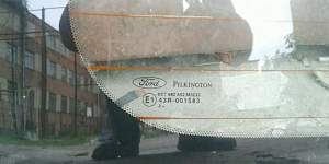 Заднее стекло Ford Fusion 2008 - Фото #2