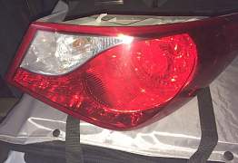 Задние фонари на Hyundai Sonata 6 (YF) - Фото #1
