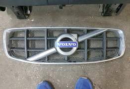 Решетка радиатора Volvo XC70 - Фото #1