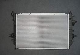 Радиатор дизельного Опель Зафира Opel Zafira B - Фото #1