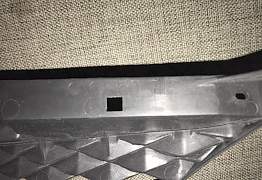 Накладка решетки радиатора Mazda 6 gg/gy оригинал - Фото #3