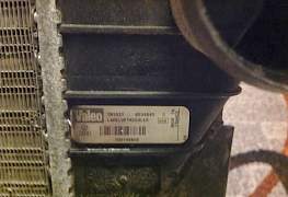 Радиатор интеркуллера т4 150л/с оригинал Валео - Фото #1