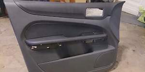 Обшивка двери передняя форд фокус 2 - Фото #1