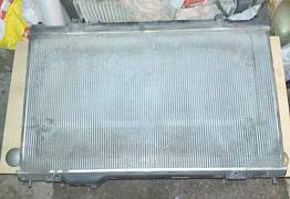 Lexus GS450h радиатор охлаждения (1640031370) - Фото #1