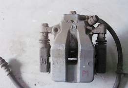 Тормозные цилиндры Тайота камри 3.5 л. 2011 г. в - Фото #1