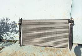 Радиатор охлаждения Lanser X 1.5 с АКПП - Фото #1