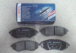 Тормозные колодки для aveo T-250 Bosch 0986424818 - Фото #1