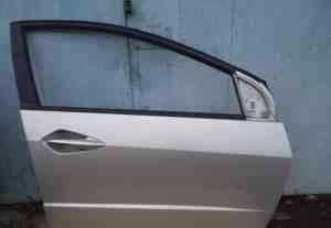Дверь передняя правая серебро Хонда Сивик 8 5д - Фото #1