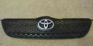 Решетка радиатора Toyota Corolla - Фото #1