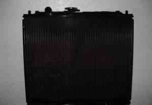 Радиатор для мицуб. паджеро2 2.8тд атомат - Фото #1
