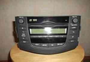 Ресивер радио RAV-4 CD MP3 toyota 86120-42280 - Фото #1
