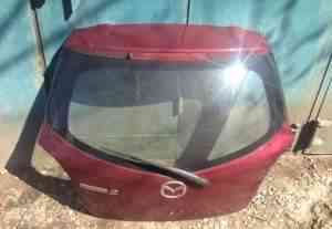 Крышка багажника Mazda 2 - Фото #1