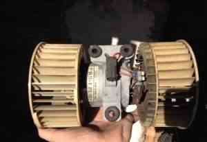 Бмв е38 двигатель мотор печки - Фото #1