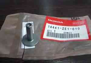 Толкатель клапана Honda p/n 14441-ZE1-010 - Фото #1