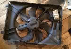 Вентилятор радиатора w204 - Фото #1