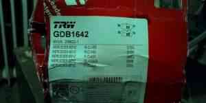 TRW GDB1642 Колодки тормозные новые W164 X164 V251 - Фото #1
